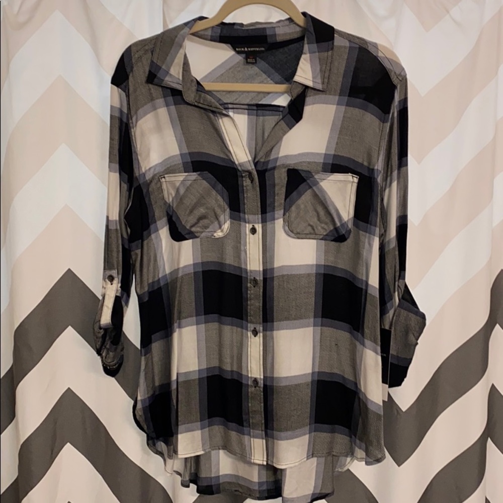 Brand New Rock & Republic Plaid Button Down